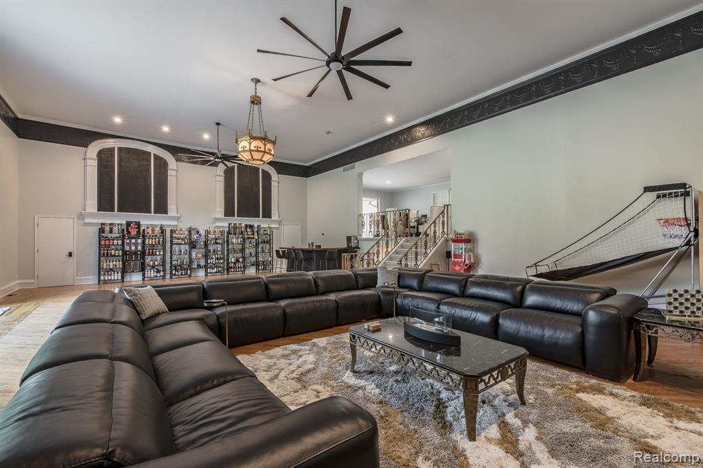 73 Nevada Avenue, Rochester Hills, MI 48309 — Photo 24