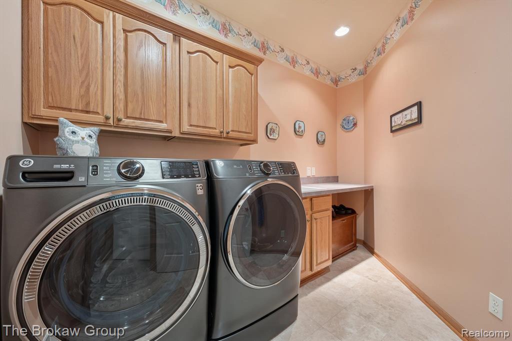 9398 Highland Court, Davison, MI 48423 — Photo 25