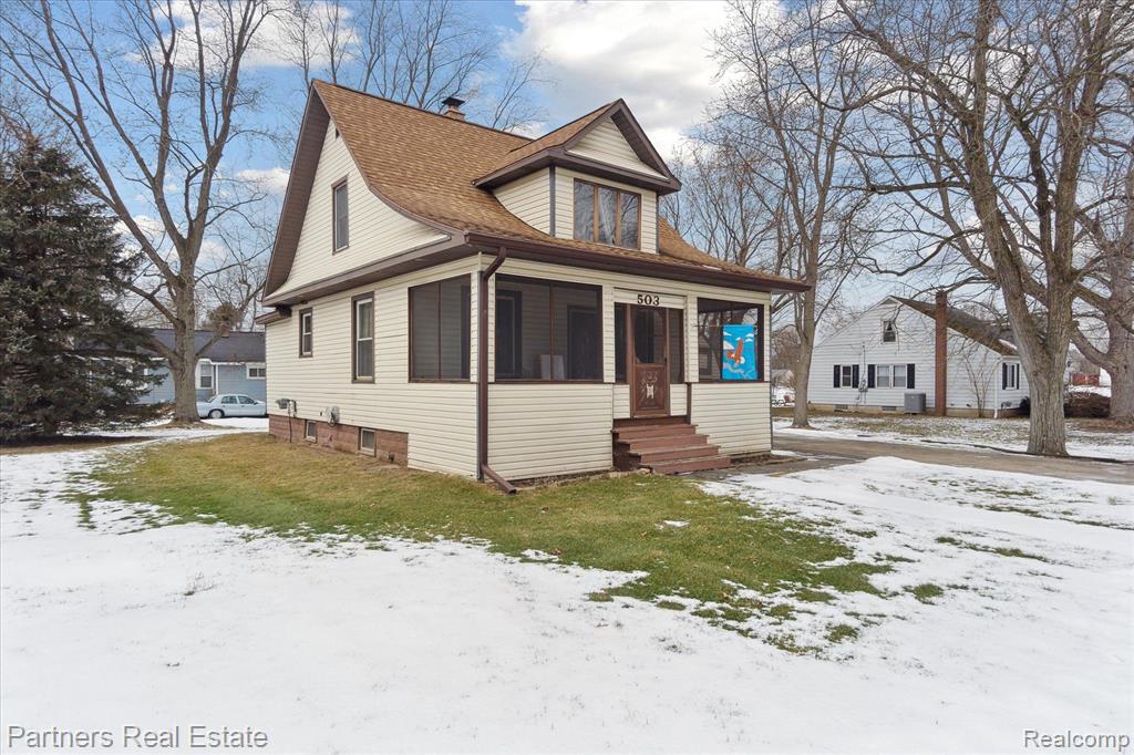 503 N Main Street, Webberville, MI 48892 — Photo 38