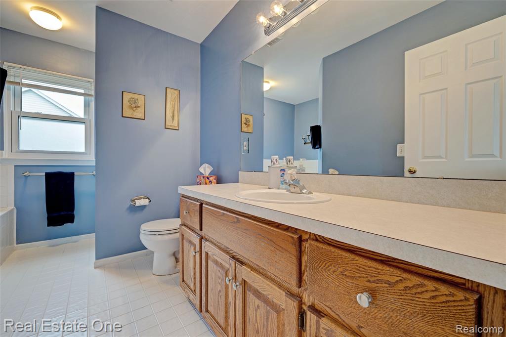 2324 Malena Lane, Oxford, MI 48371 — Photo 30