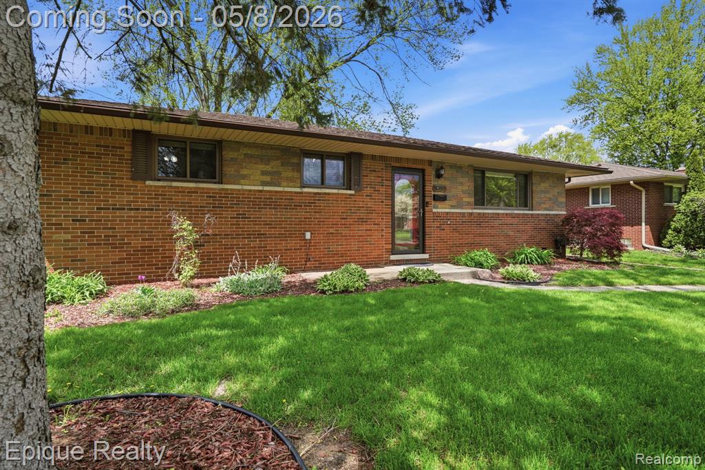 8737 Shannon Drive, Sterling Heights, MI 48314 — Photo 3
