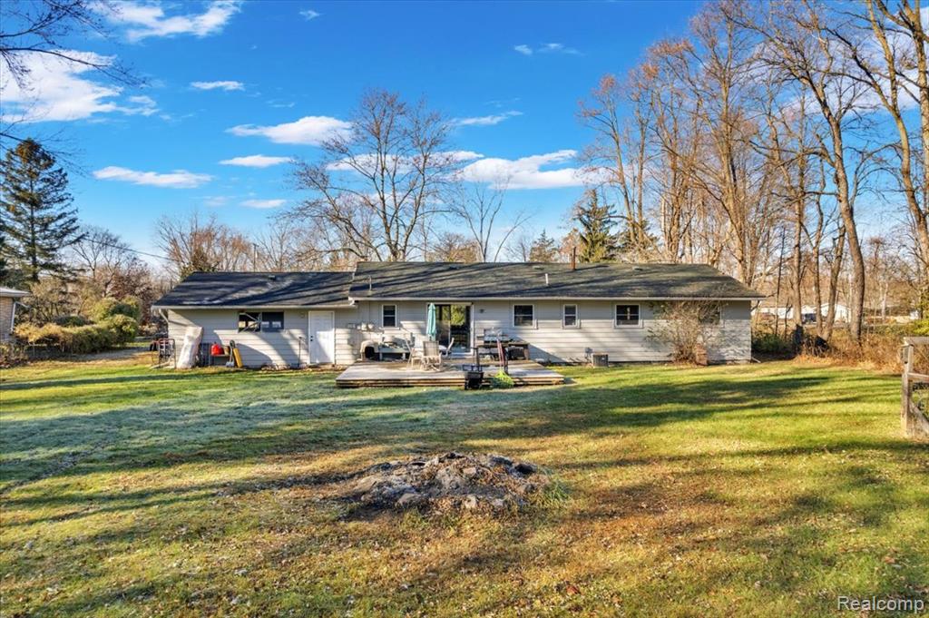 1240 Farnsworth Road, Lapeer, MI 48446 — Photo 16