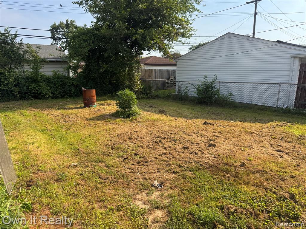 30072 Cherry Hill Road, Garden City, MI — Photo 24