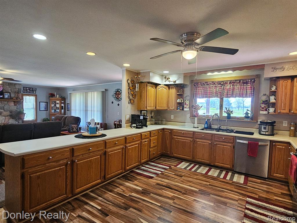 3945 BURNSIDE Road, North Branch, MI 48461 — Photo 6