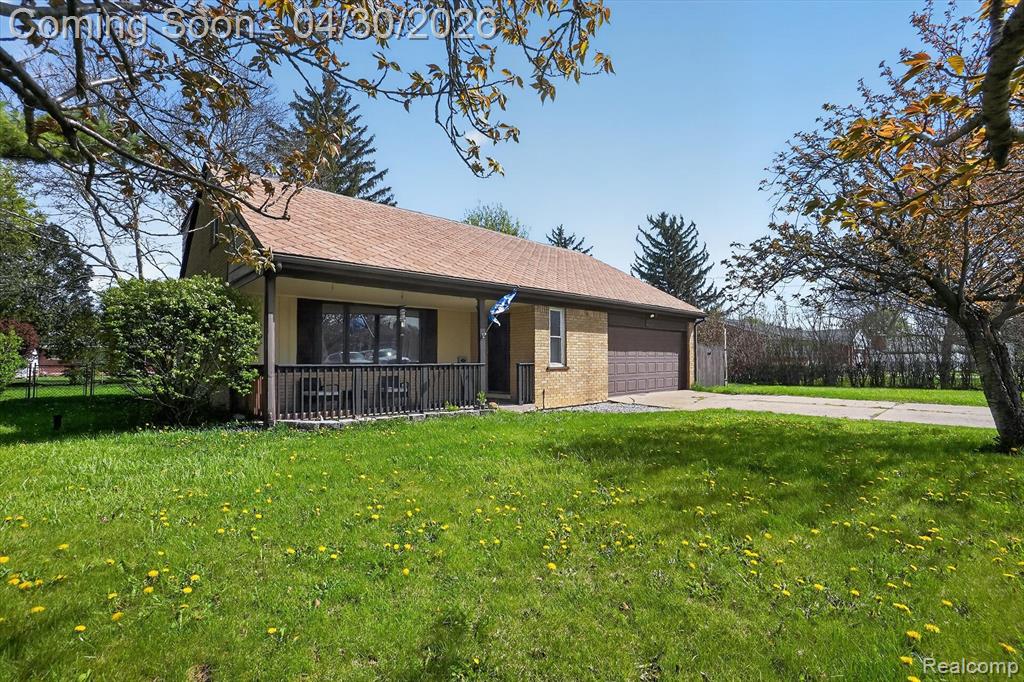 2141 E Hill Road, Grand Blanc, MI 48439 — Photo 27