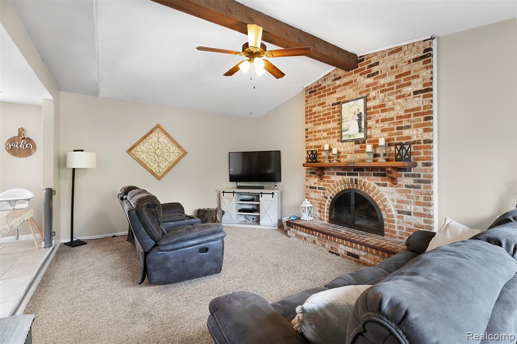 46537 Plum Grove Drive, Macomb, MI 48044 — Photo 10