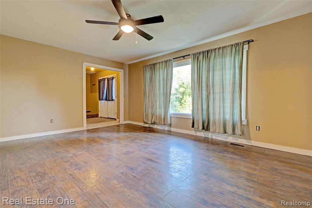 4161 Seymour Lake Road, Oxford, MI 48371 — Photo 19