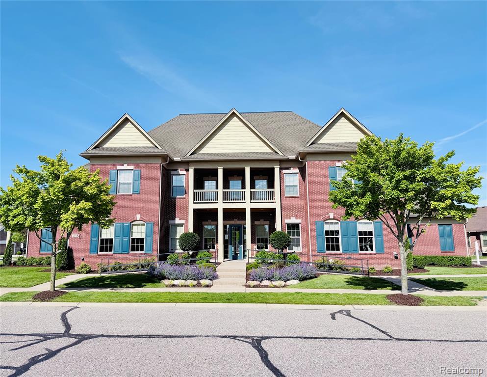 49290 Wayburn Drive, Macomb, MI 48042 — Photo 30