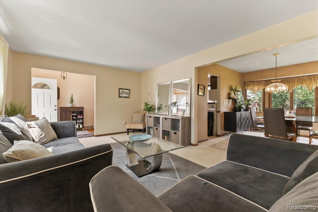 42109 Hartford Drive, Canton, MI 48187 — Photo 10