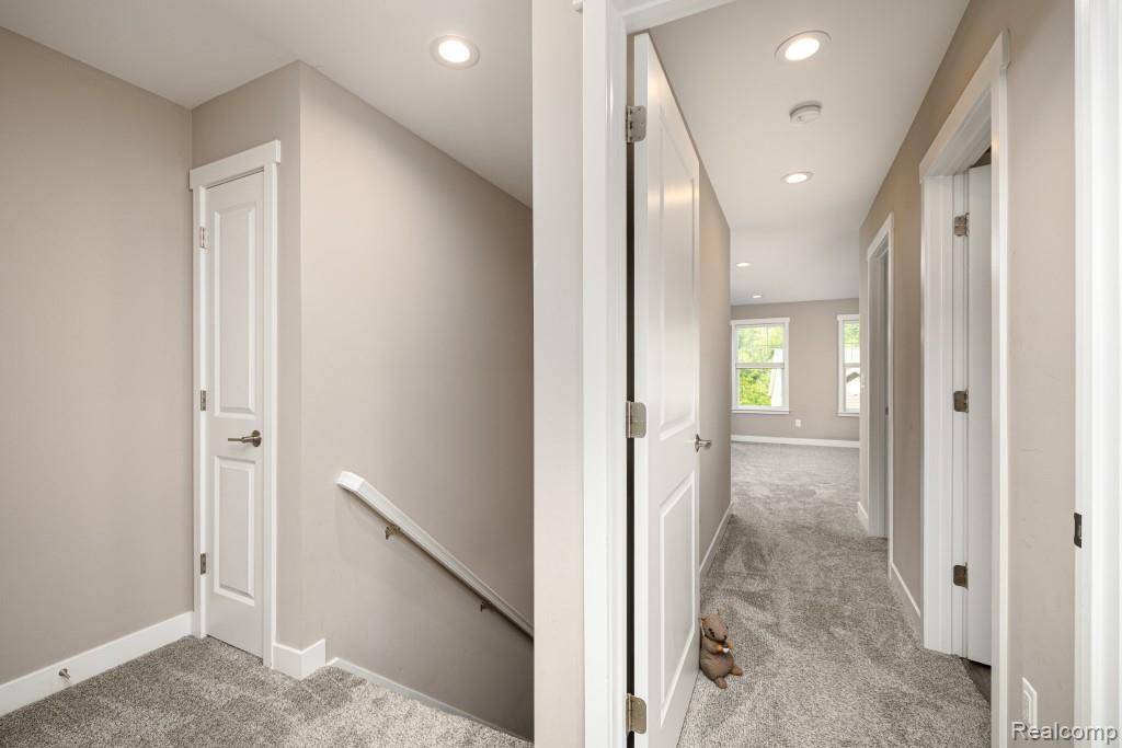 9261 Regency Boulevard, Pinckney, MI 48169 — Photo 27