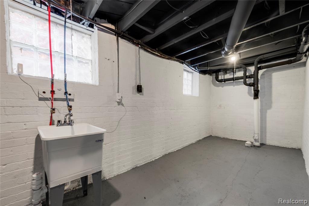 15887 Robson Street, Detroit, MI 48227 — Photo 27