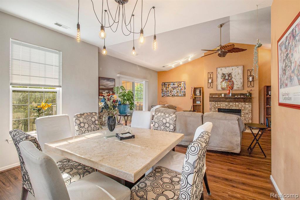 2016 CEDAR VALLEY Drive, Canton, MI 48188 — Photo 18
