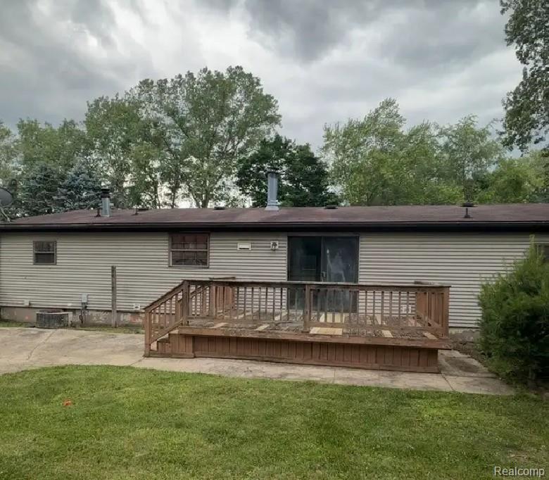 10537 Byron Road, Byron, MI 48418 — Photo 2