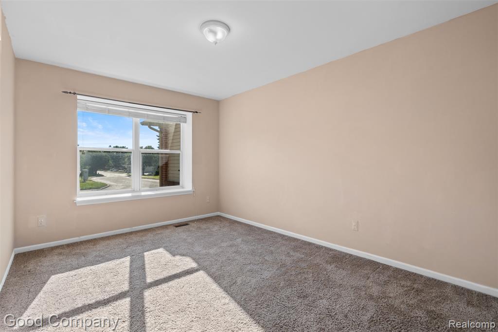 7656 Amanda Circle, Washington, MI — Photo 15
