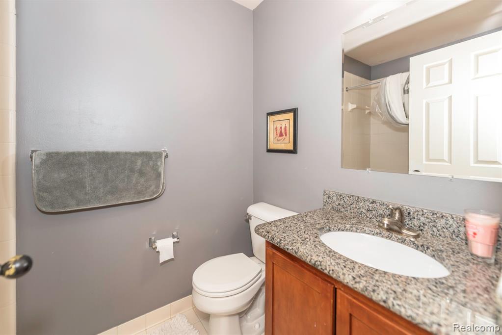 5738 Wellesley Lane, Ypsilanti, MI 48197 — Photo 25