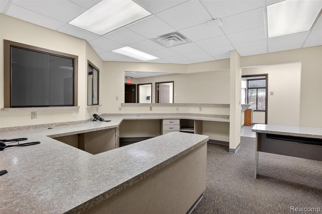 10683 S SAGINAW Street, Grand Blanc, MI 48439 — Photo 22