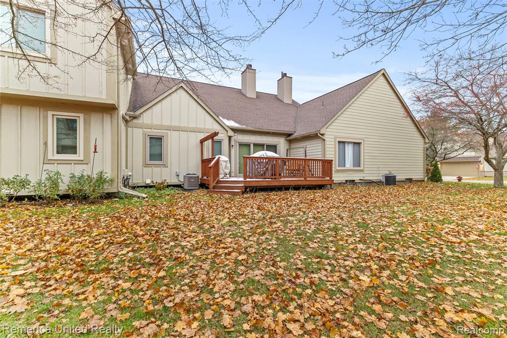 746 Red Maple Lane, Wixom, MI 48393 — Photo 30