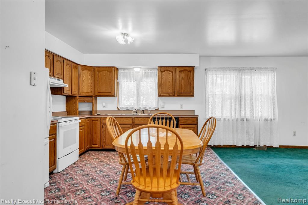 5390 Walker Road, Clyde, MI 48049 — Photo 22