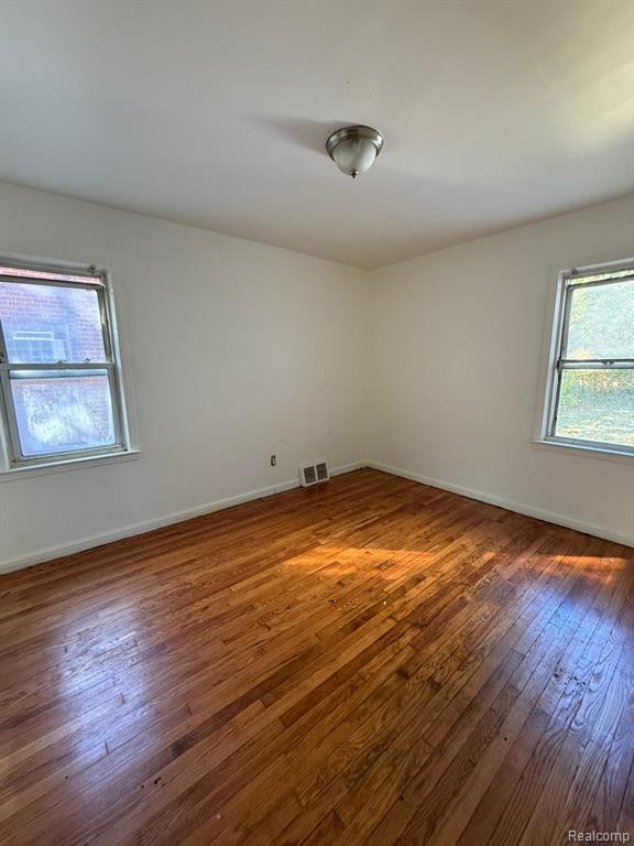 13607 VIRGIL Street, Detroit, MI 48223 — Photo 5