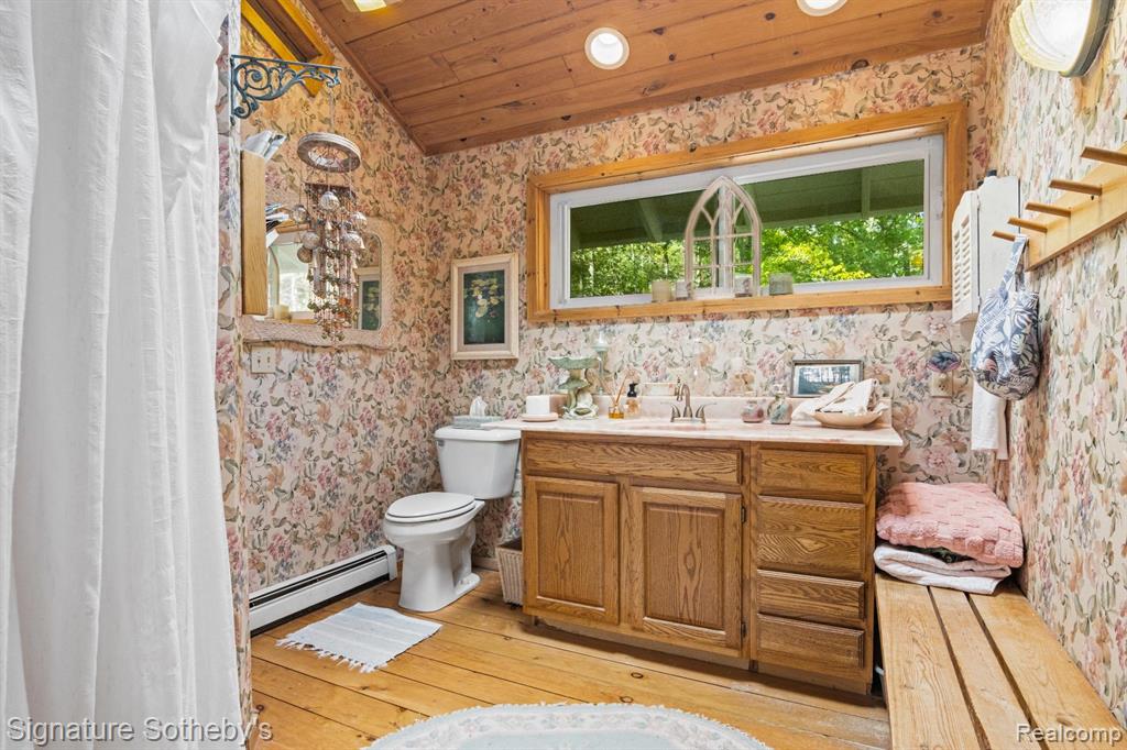 11436 Lakeview Road NE, Bear Lake, MI 49646 — Photo 12