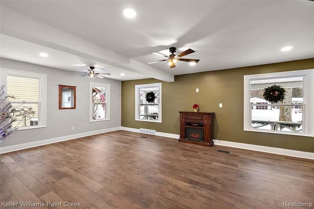 88 E Elmwood, Leonard, MI 48367 — Photo 13