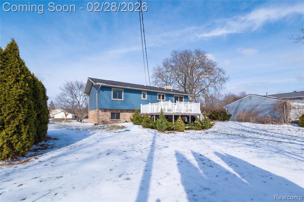 7663 Pleasant Manor Drive, Waterford, MI 48327 — Photo 19