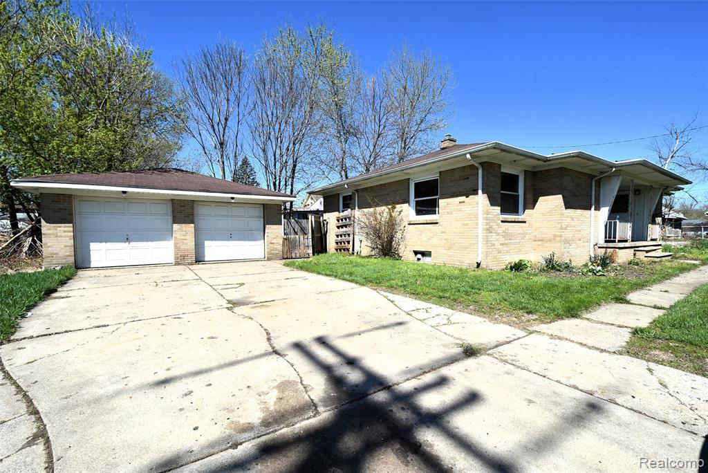 4602 Camden Avenue, Flint, MI 48507 — Photo 6