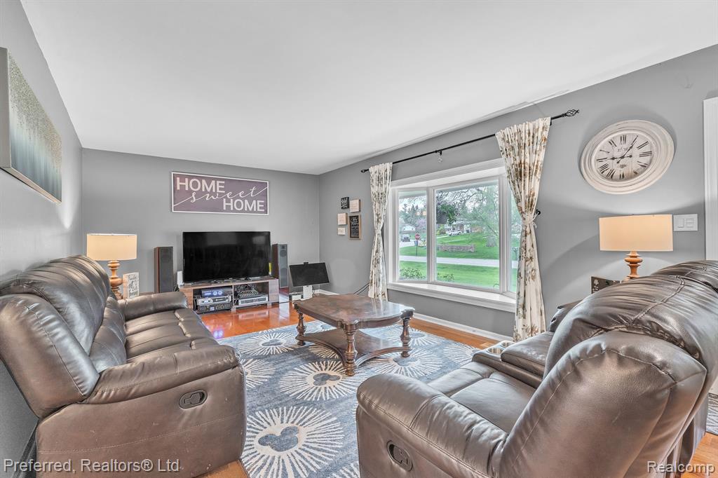 8722 WOODSHIRE Drive, White Lake, MI — Photo 7