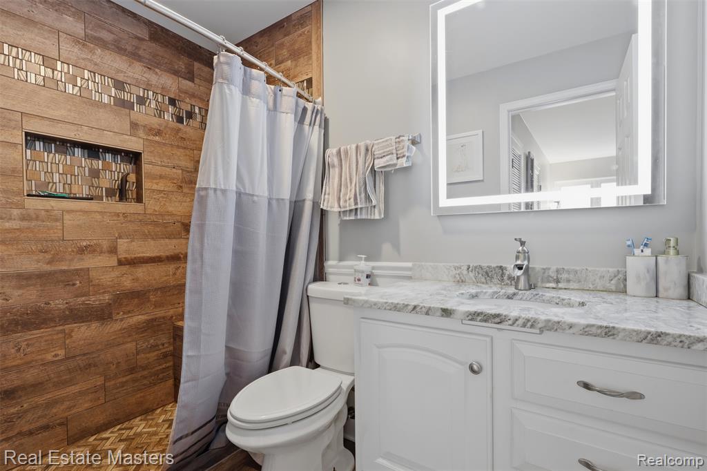 3997 River Road, 6, East China, MI — Photo 25