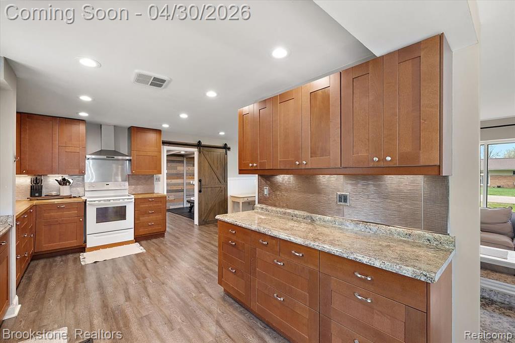 1759 Ashstan Drive, Walled Lake, MI 48390 — Photo 16