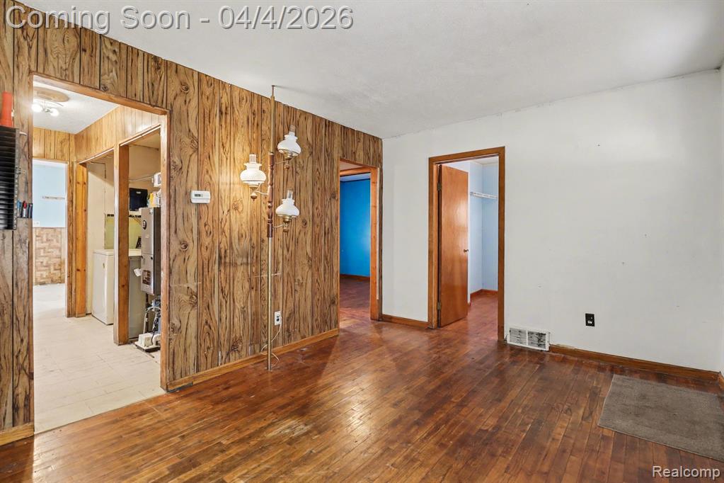 6139 Hampden Street, Taylor, MI 48180 — Photo 5