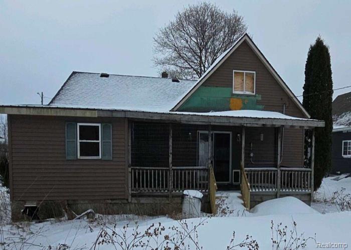 5852 3rd Avenue N, Wells, MI — Photo 2