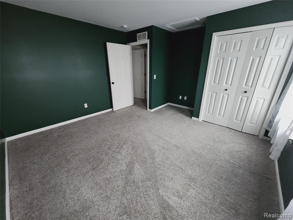 5184 Meadow Crest Circle, Holly, MI 48442 — Photo 17