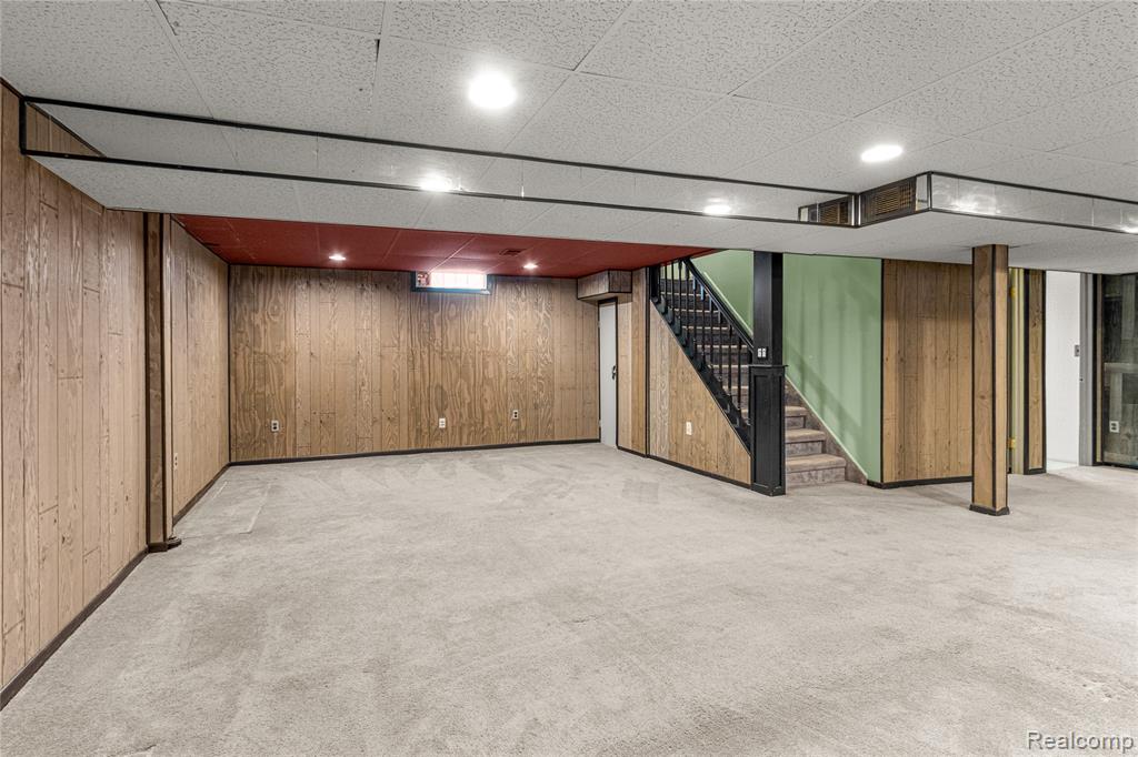 4403 Harding Street, Dearborn Heights, MI 48125 — Photo 17