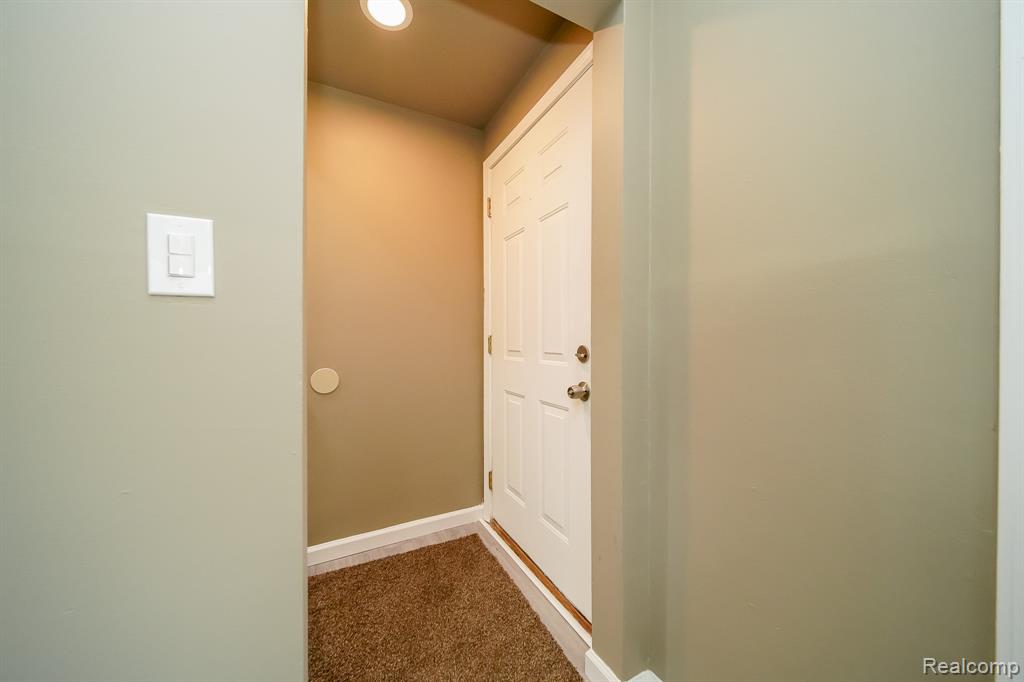 7244 FISHER Avenue, Warren, MI 48091 — Photo 7