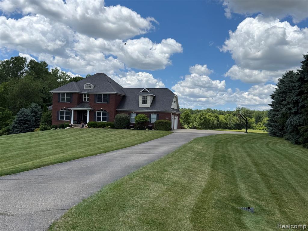 16118 Jeff Court, Grand Ledge, MI 48837 — Photo 2