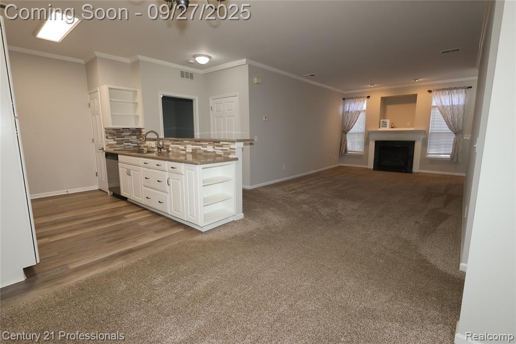 790 Olde English Circle, Howell, MI 48855 — Photo 9