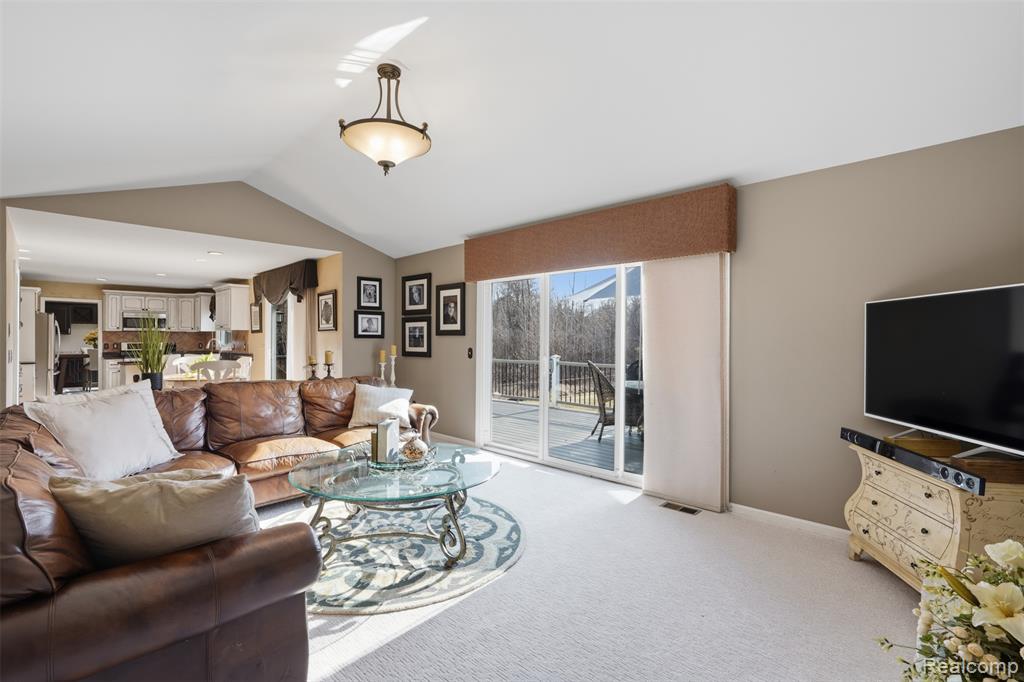 10146 Newfound Gap, Brighton, MI 48114 — Photo 18