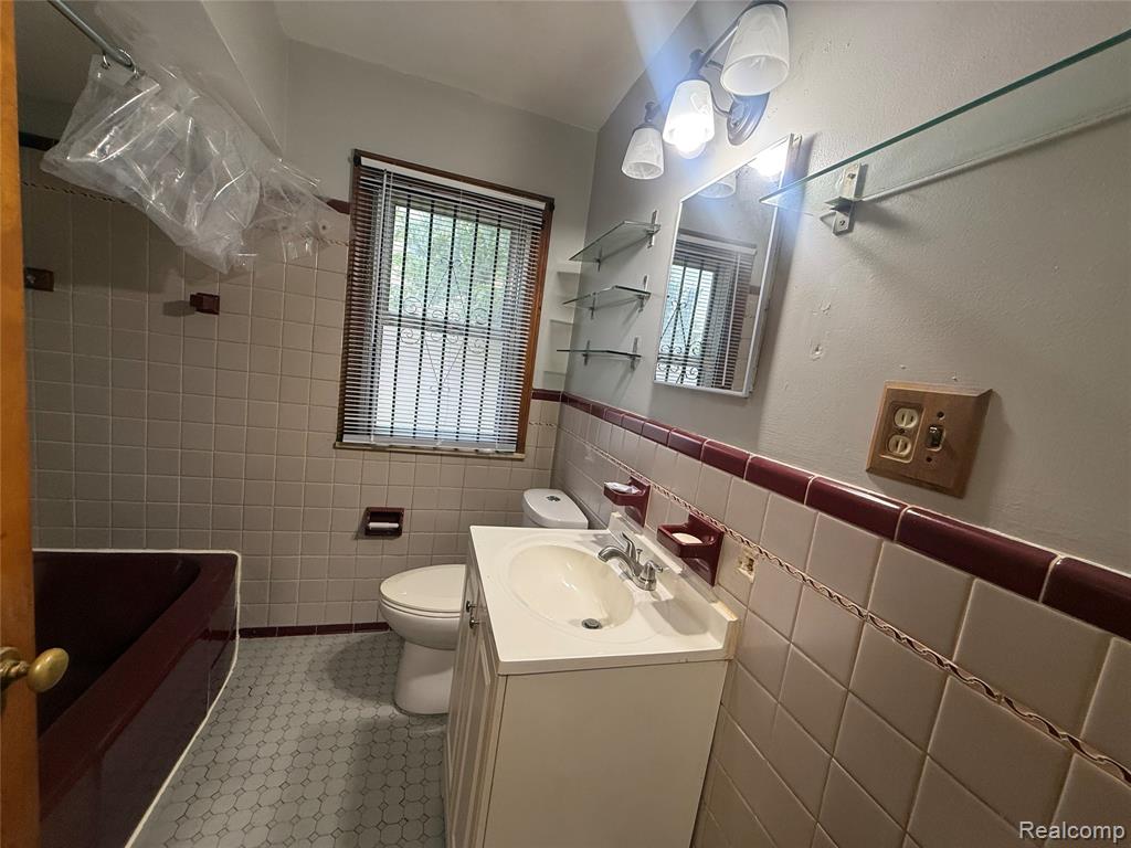 7343 Auburn Street, Detroit, MI 48228 — Photo 6
