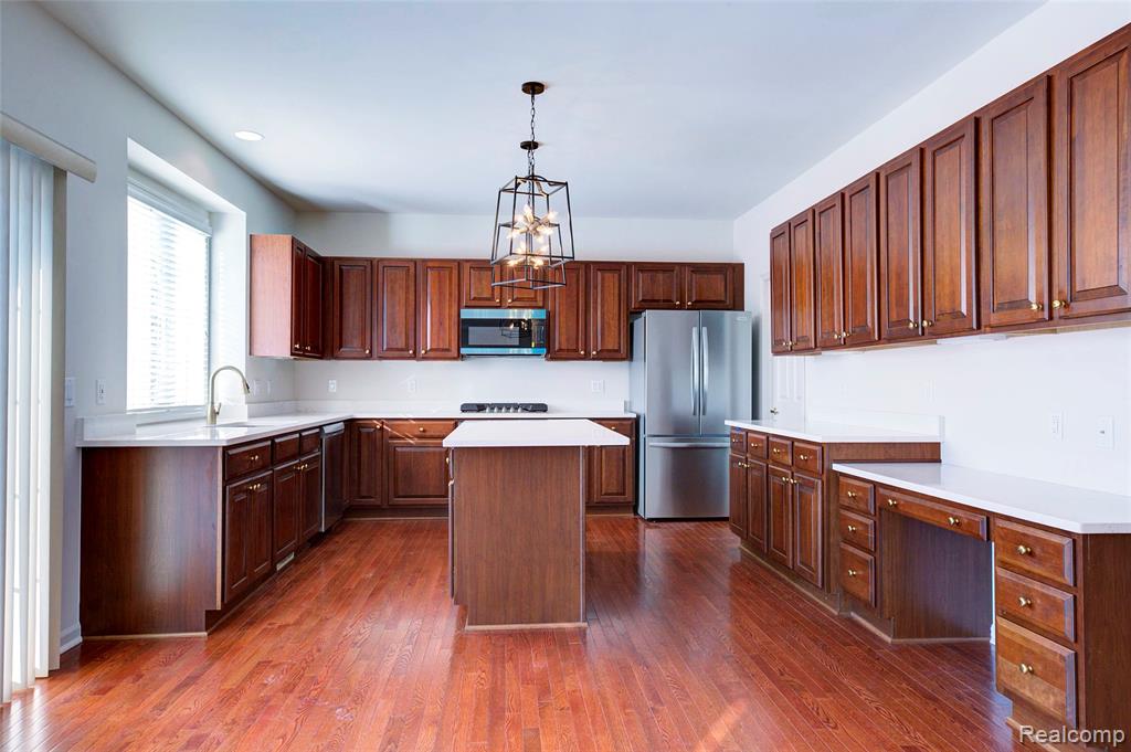 392 Lenox Drive, Canton, MI 48188 — Photo 18