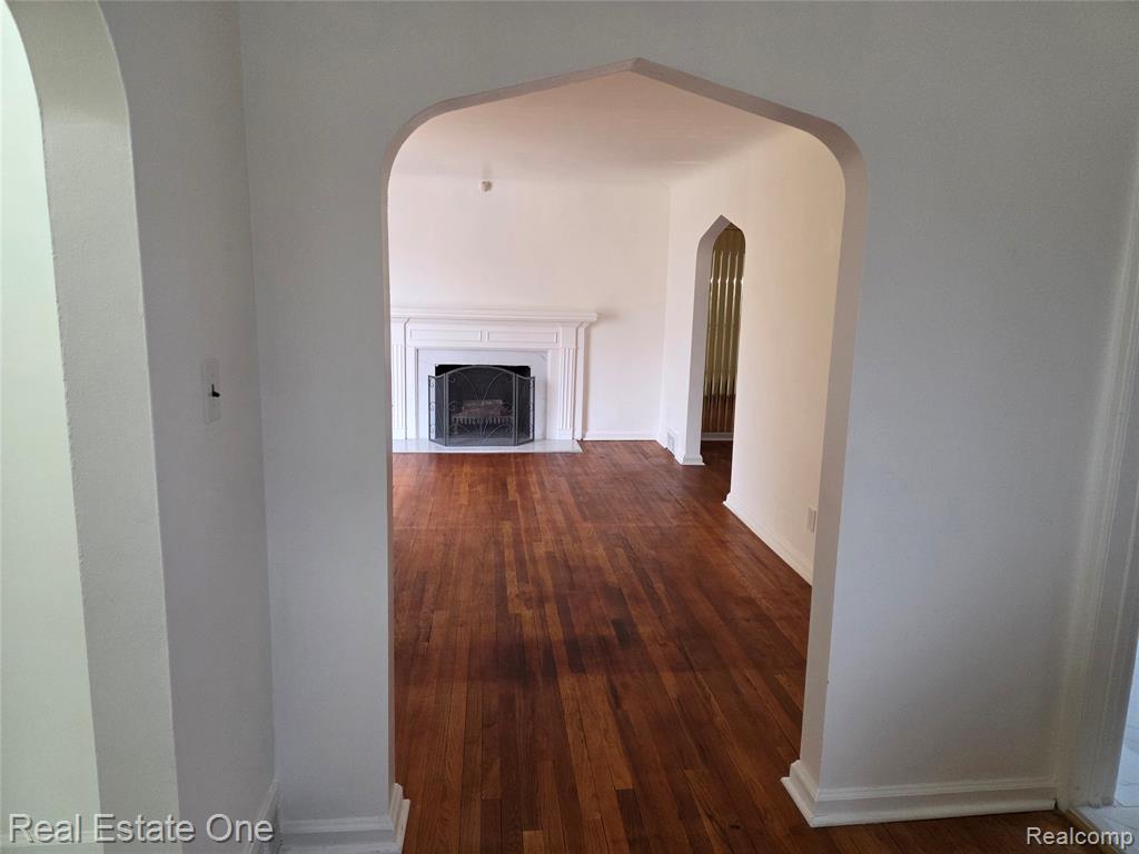 8042 Hartwell Street, Detroit, MI 48228 — Photo 14