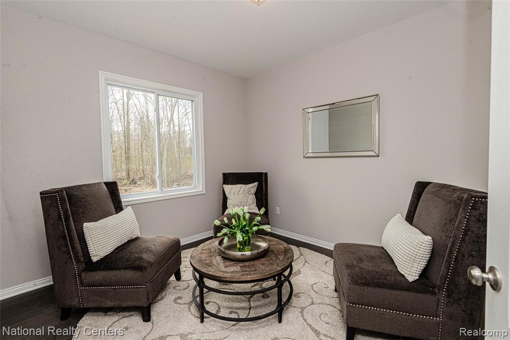 2495 Lindsay Lane, Grand Blanc, MI 48439 — Photo 21