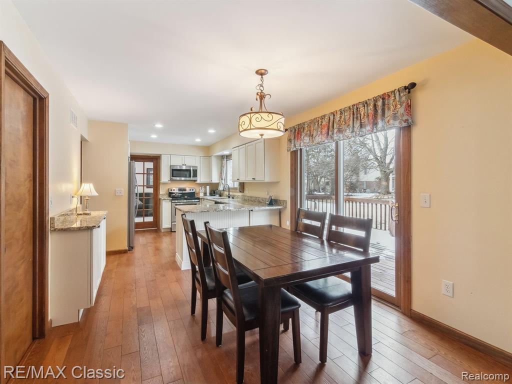 41830 PON MEADOW Drive, Northville, MI 48168 — Photo 14