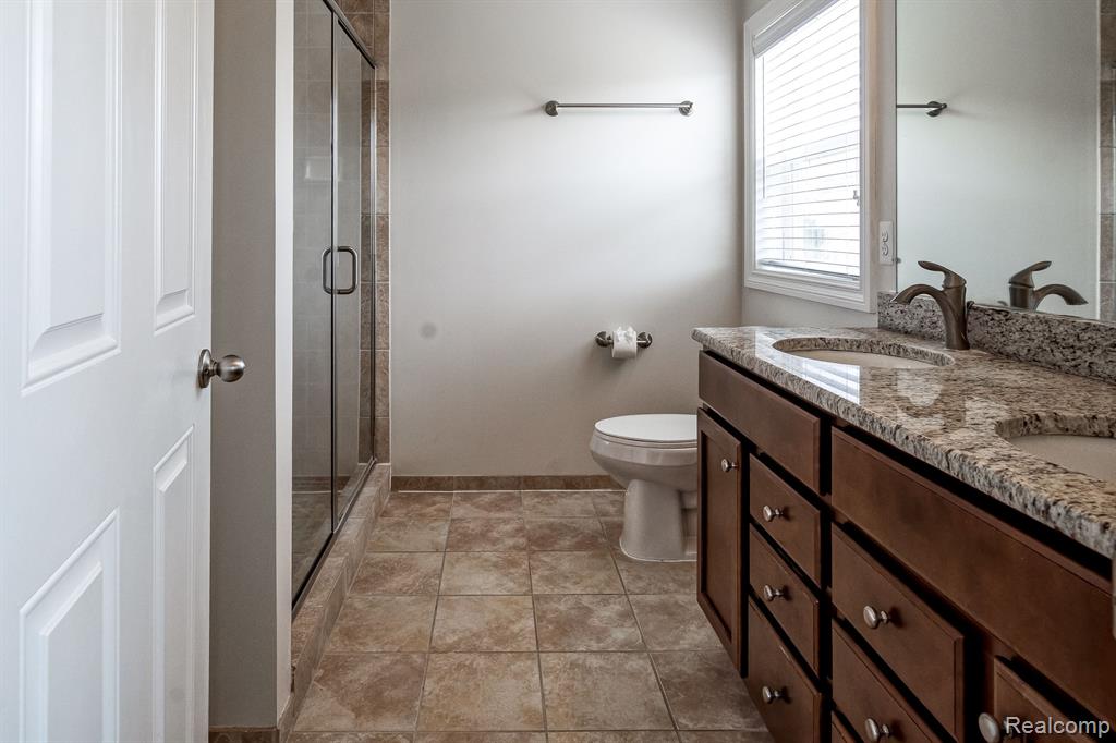 3253 EASTRIDGE Drive, Dexter, MI 48130 — Photo 32