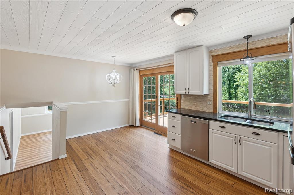 15279 Outer Drive, Linden, MI 48451 — Photo 8