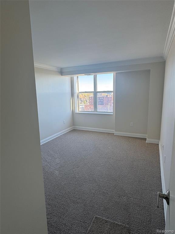 250 E Harbortown Drive, 905, Detroit, MI 48207 — Photo 14