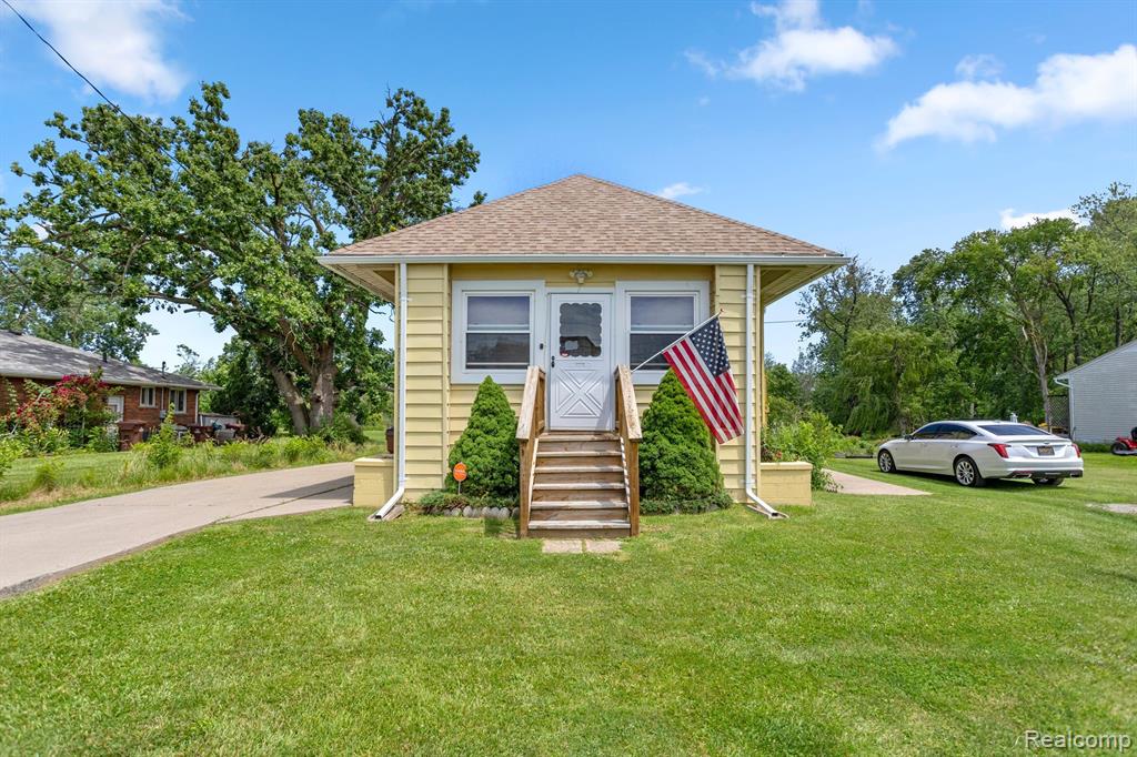 7215 S HURON RIVER Drive, South Rockwood, MI — Photo 3