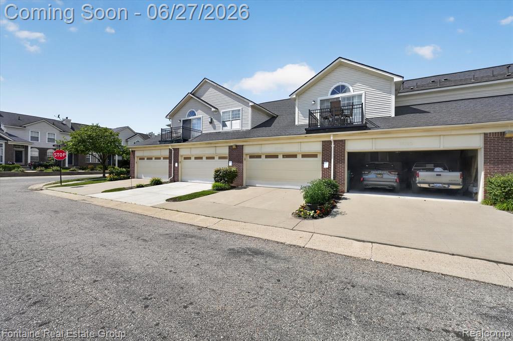 14203 Adri Circle, Walled Lake, MI 48390 — Photo 33