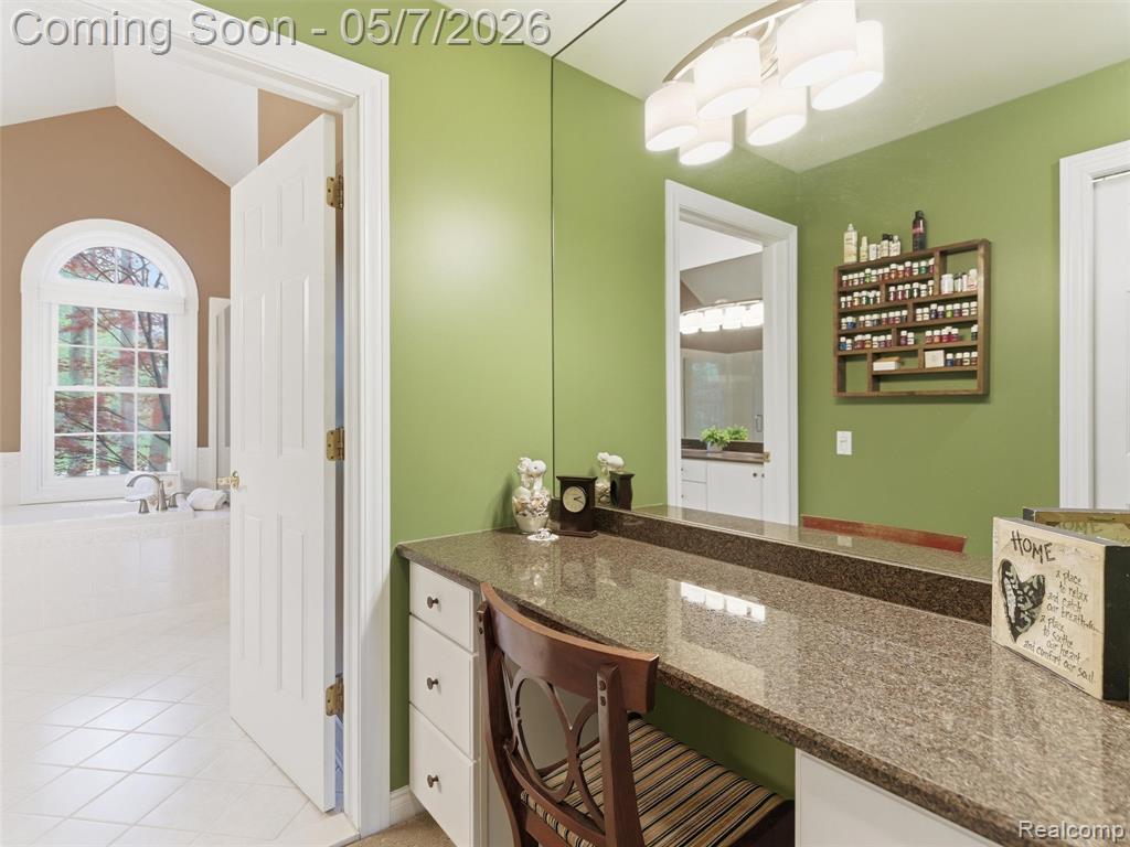 3874 Kaeleaf Road, Lake Orion, MI — Photo 24