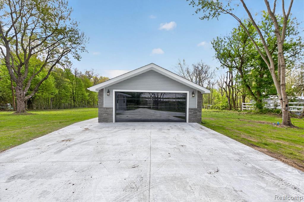 29055 Bredow Avenue, Romulus, MI 48174 — Photo 31